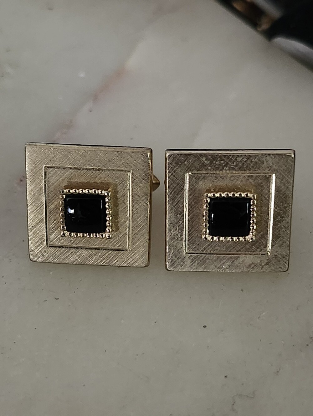 Vtg SWANK Art Deco Gold-Tone Square Cufflinks with Black Center Stone